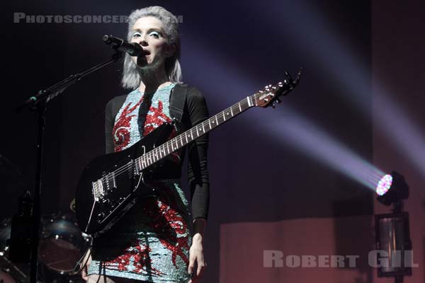 ST VINCENT - 2014-10-31 - PARIS - Grande Halle de La Villette - 